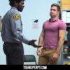 Security guard shoves his BBC in a muscular stud