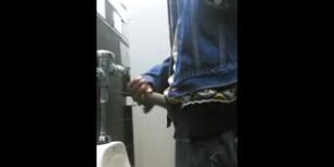 I found a huge cock masturbating in the public toilets