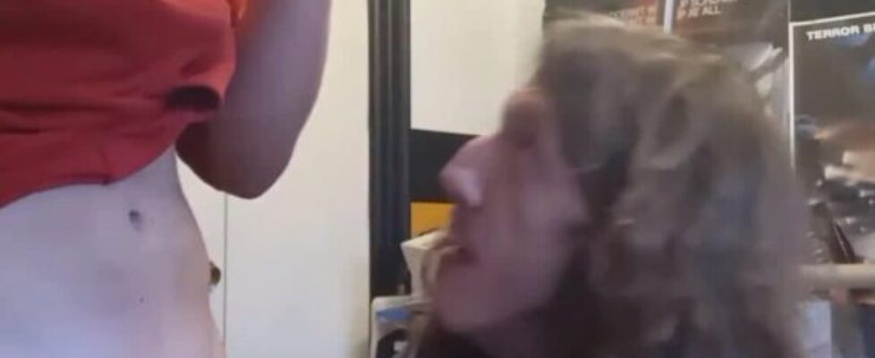 My rocker roommate sucks my dick for money