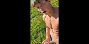 Quickly jerking off while going for a walk outside zdenk kuera (zdendaxo)