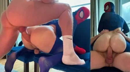 Teninchtopxxx fucks spider man