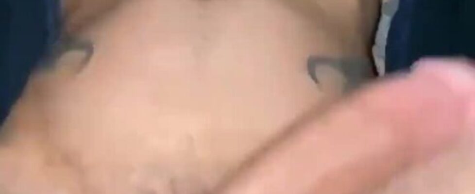 Big cock bear nailing a hairy wet ass