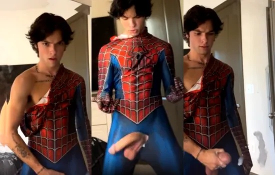 Logansprivatepage jerking off in a spiderman costume