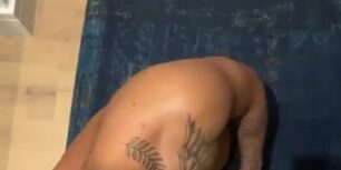 I love sucking my sugar daddy's cock