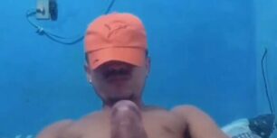 Mexican thug rubbing his fat cock infont of the webcam